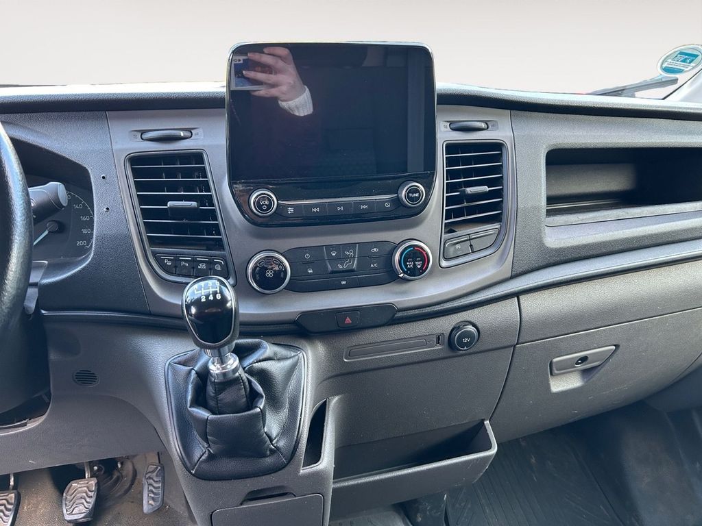 Ford Transit 2021