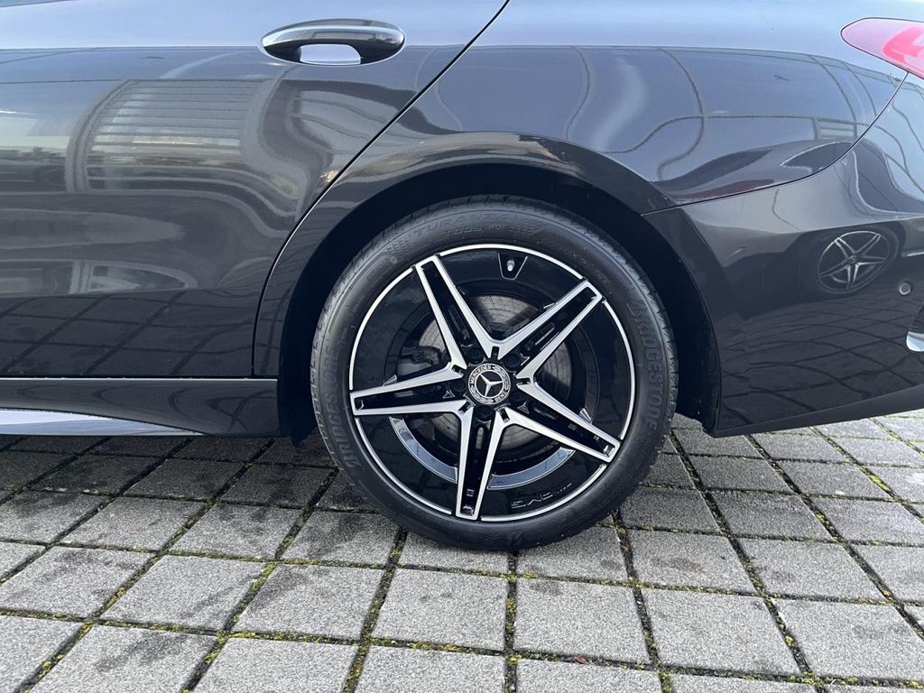 Mercedes-Benz C 200 2024