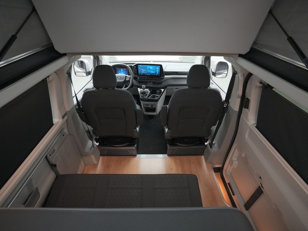 Ford Tourneo Custom 2025