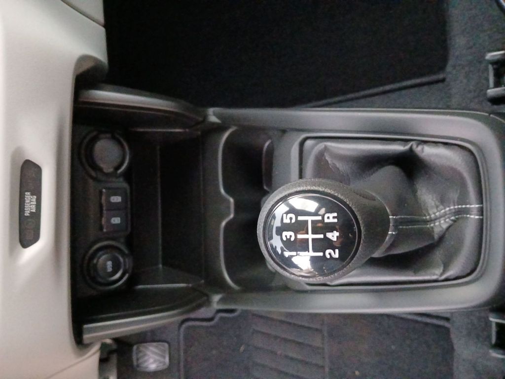 Suzuki Swift 2025