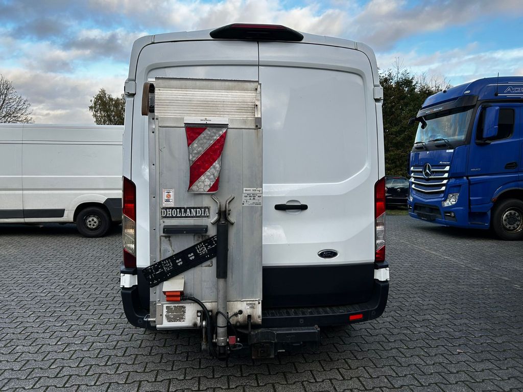 Ford Transit 2021