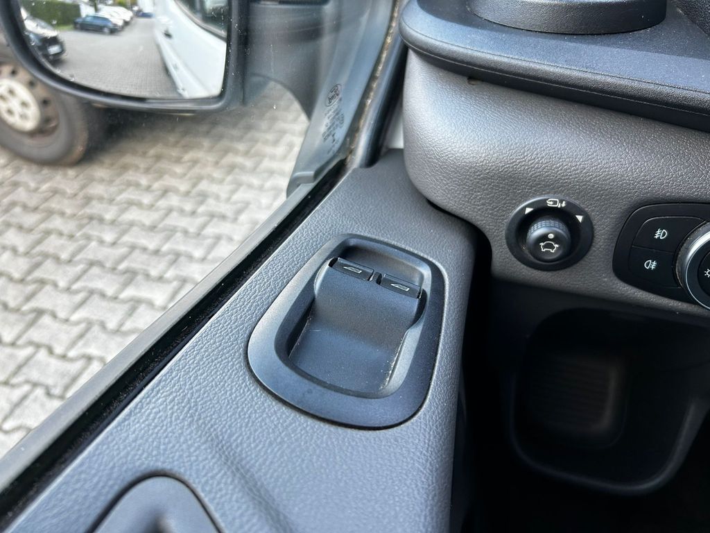 Ford Transit 2021