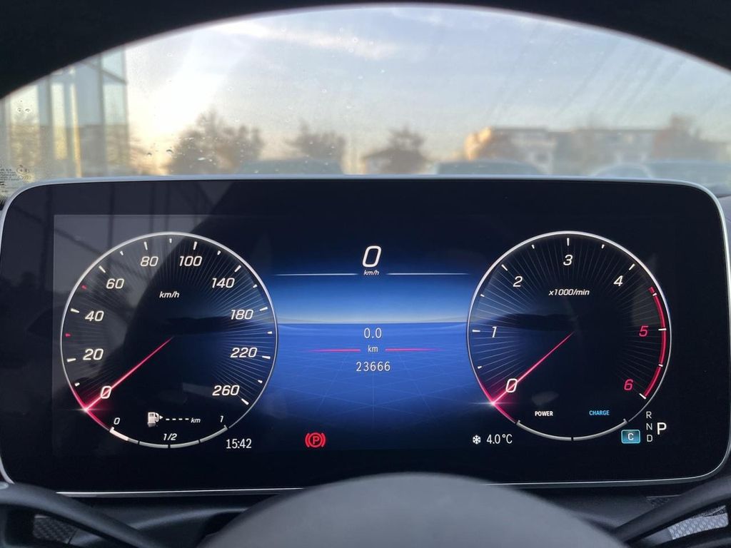 Mercedes-Benz C 200 2024