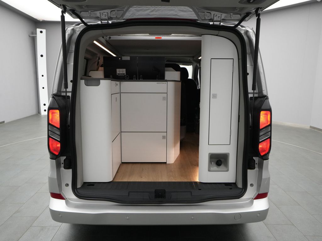 Ford Tourneo Custom 2025