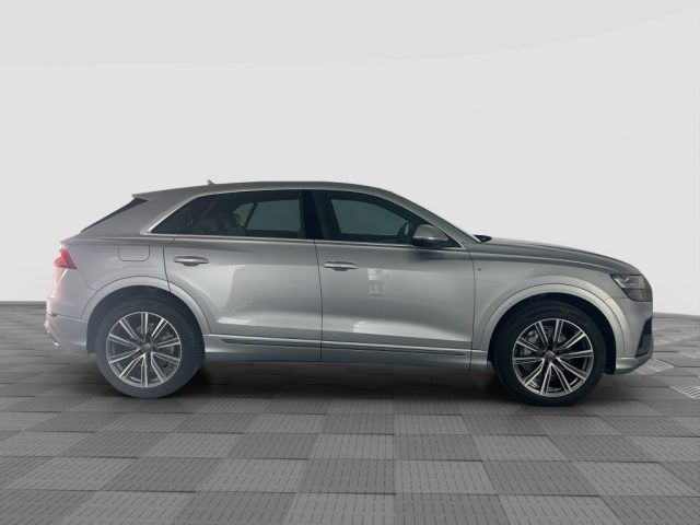 Audi Q8 2020