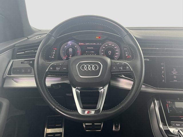 Audi Q8 2020