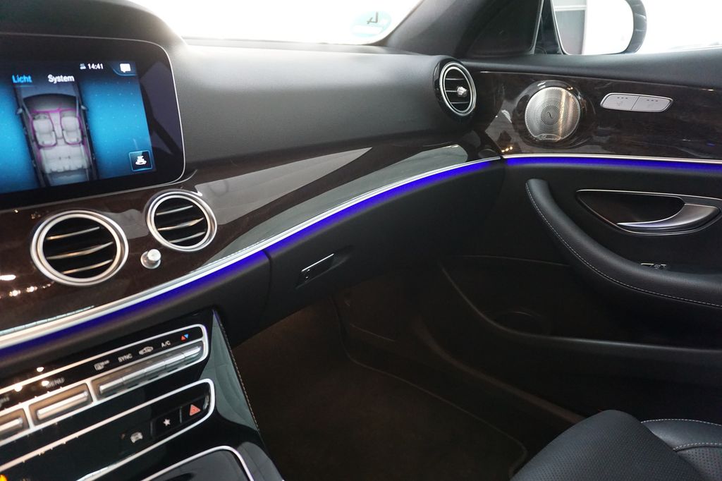 Mercedes-Benz E 400 2023