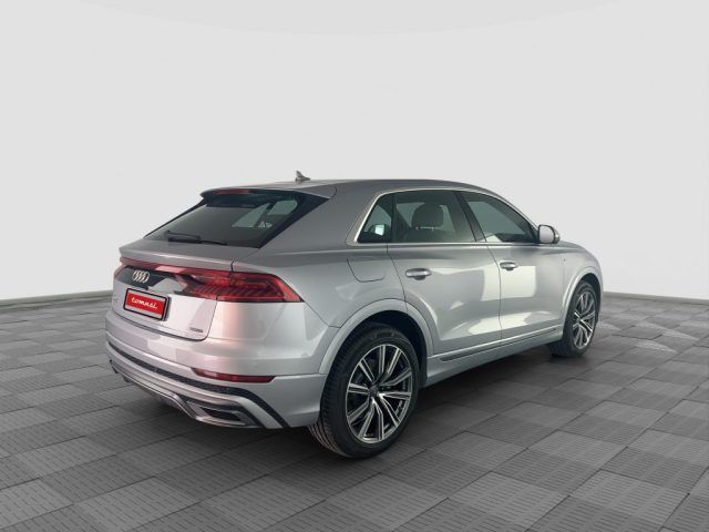 Audi Q8 2020