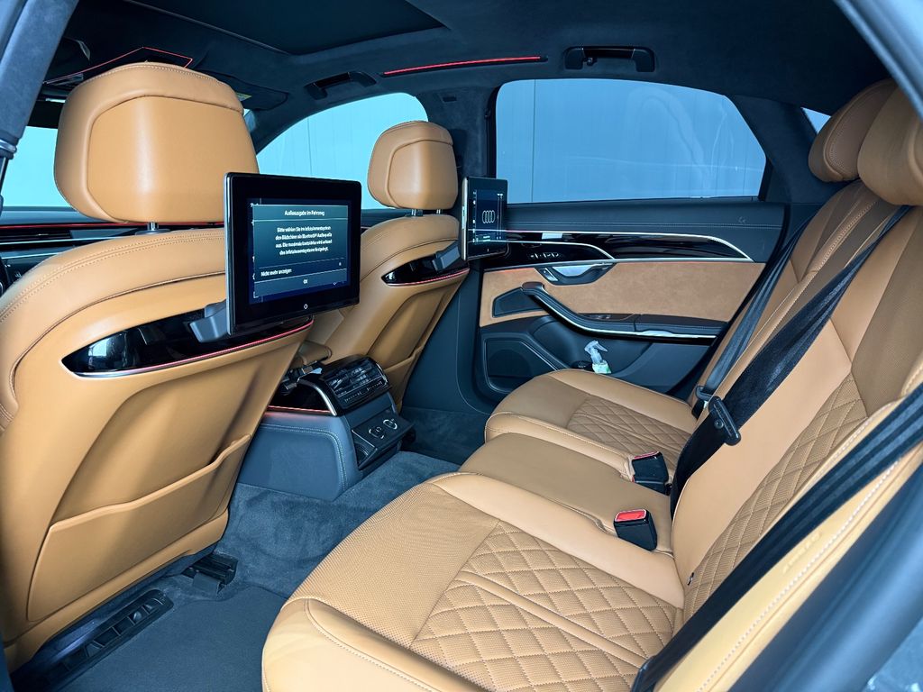 Audi A8 2023