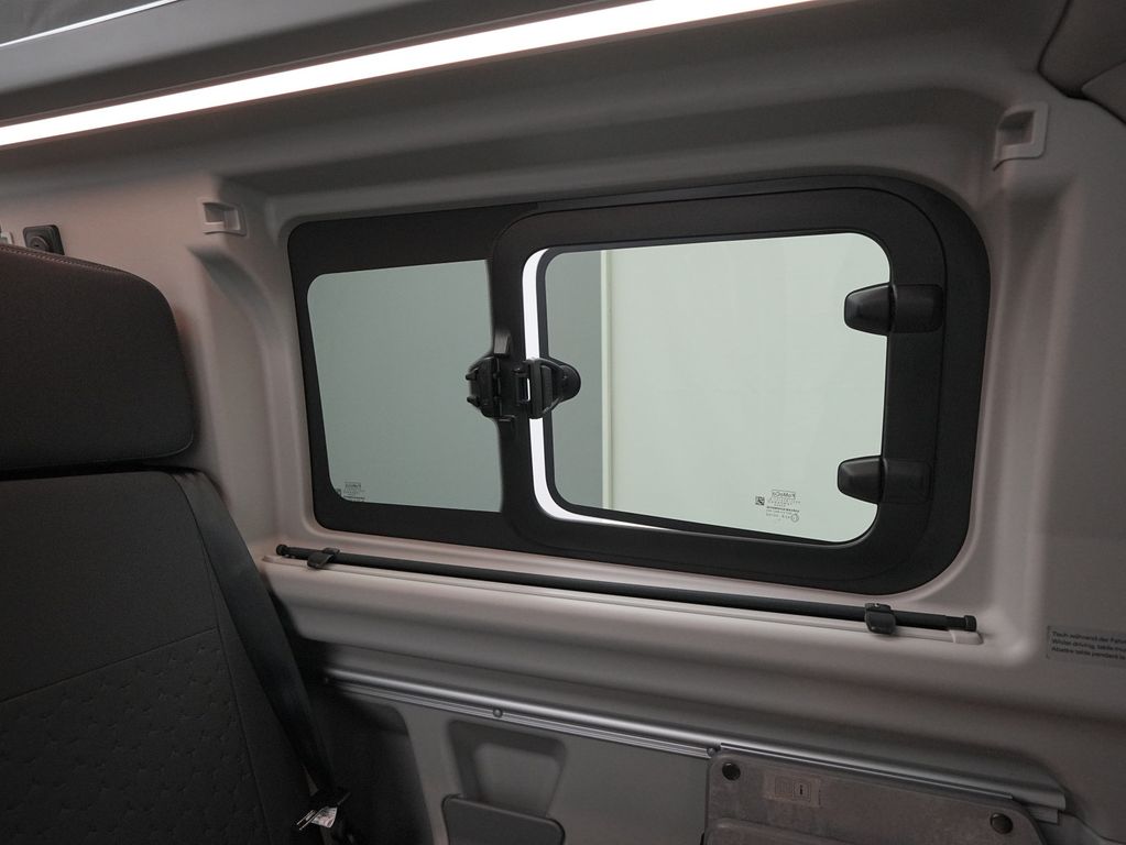 Ford Tourneo Custom 2025