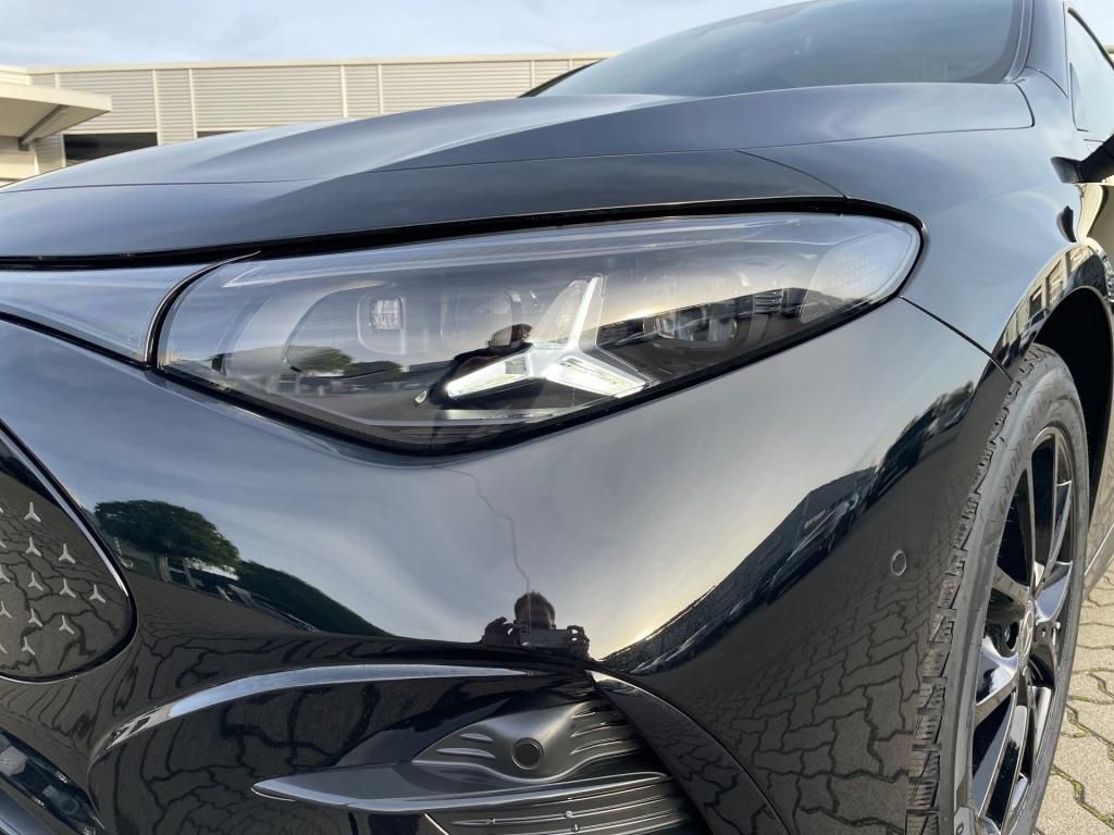 Mercedes-Benz CLA 250 2025