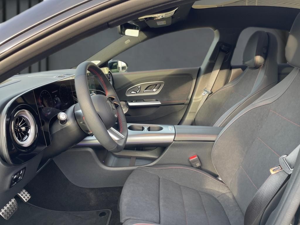 Mercedes-Benz CLA 250 2025