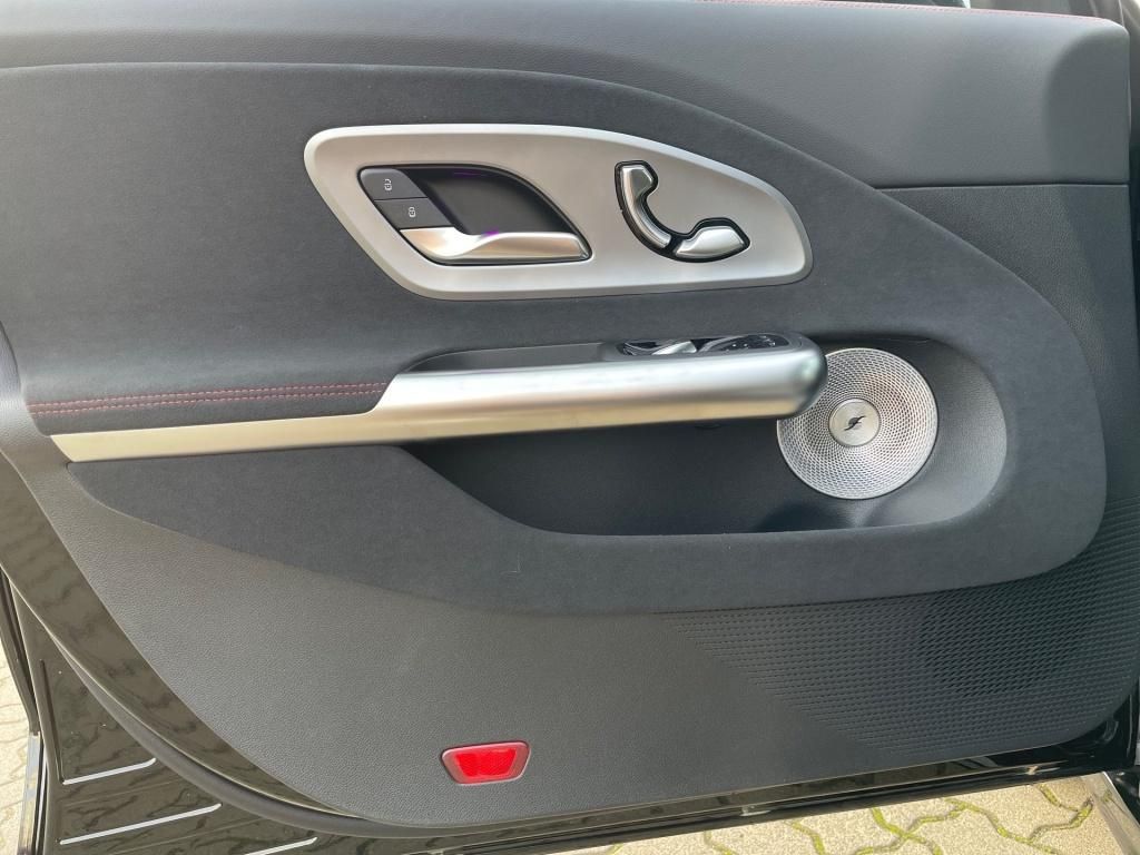 Mercedes-Benz CLA 250 2025