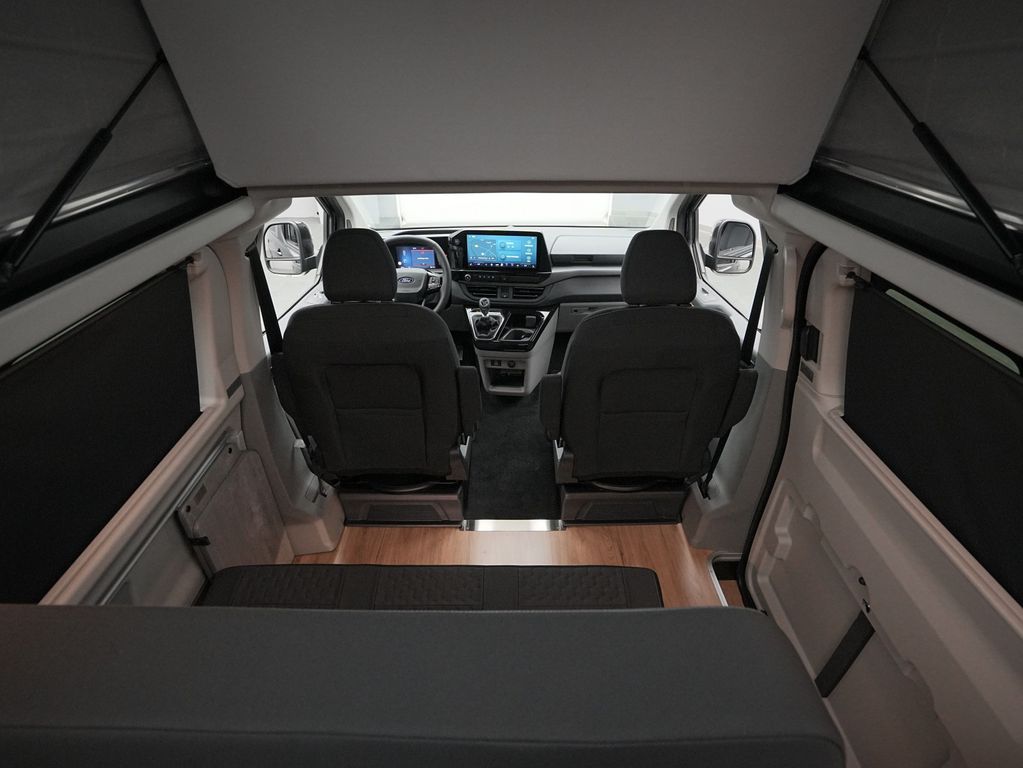 Ford Tourneo Custom 2025