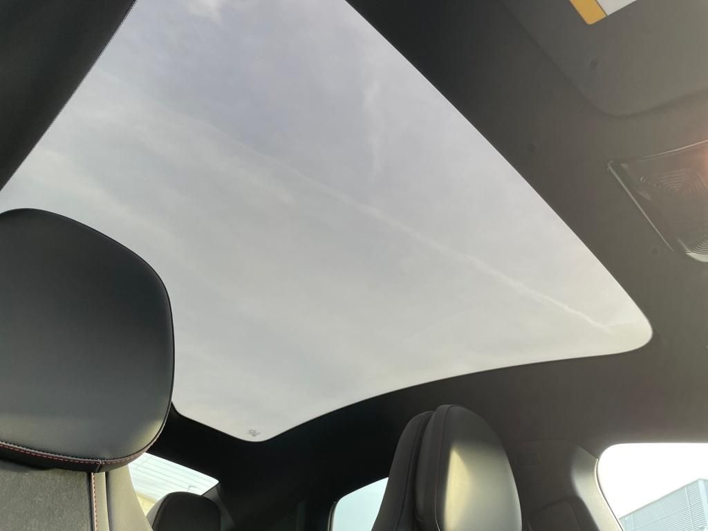 Mercedes-Benz CLA 250 2025