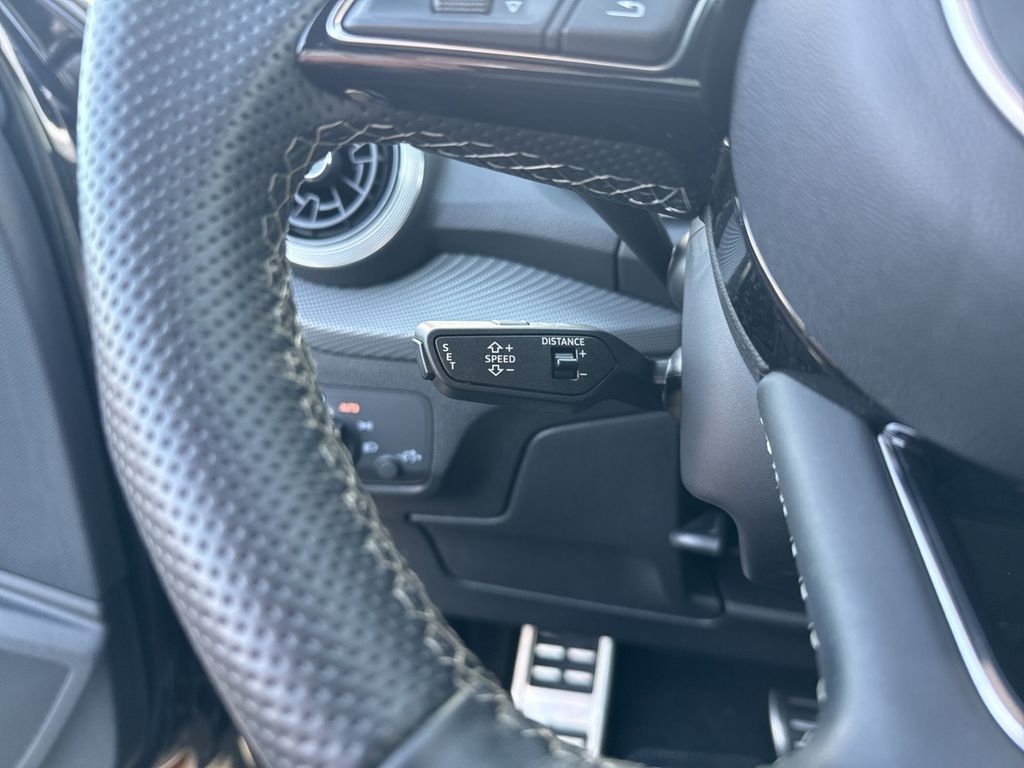 Audi SQ2 2022