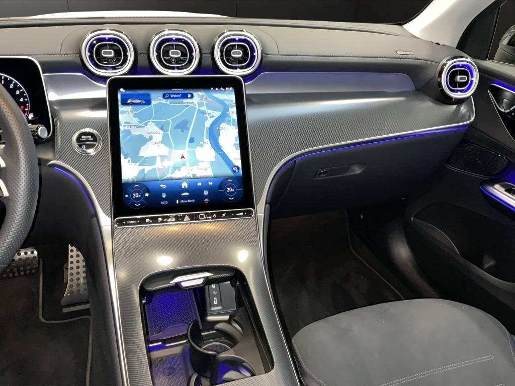 Mercedes-Benz GLC 300 2025