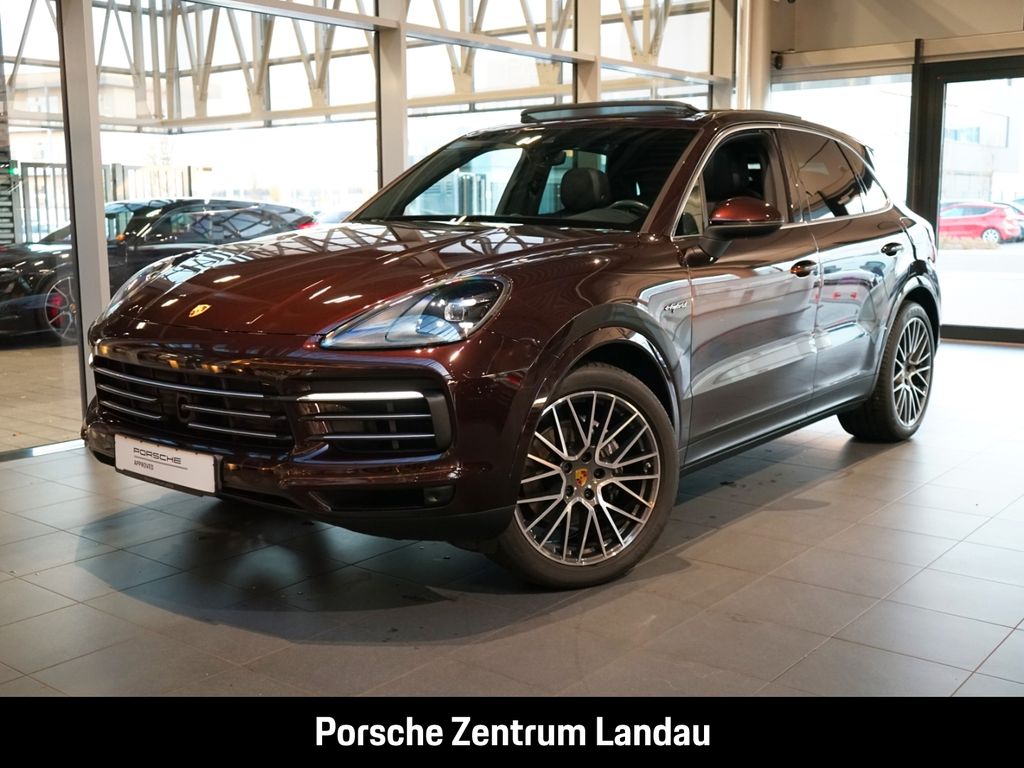 Porsche Cayenne 2021