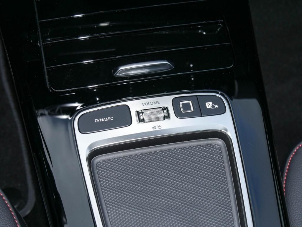 Mercedes-Benz CLA 250 2025