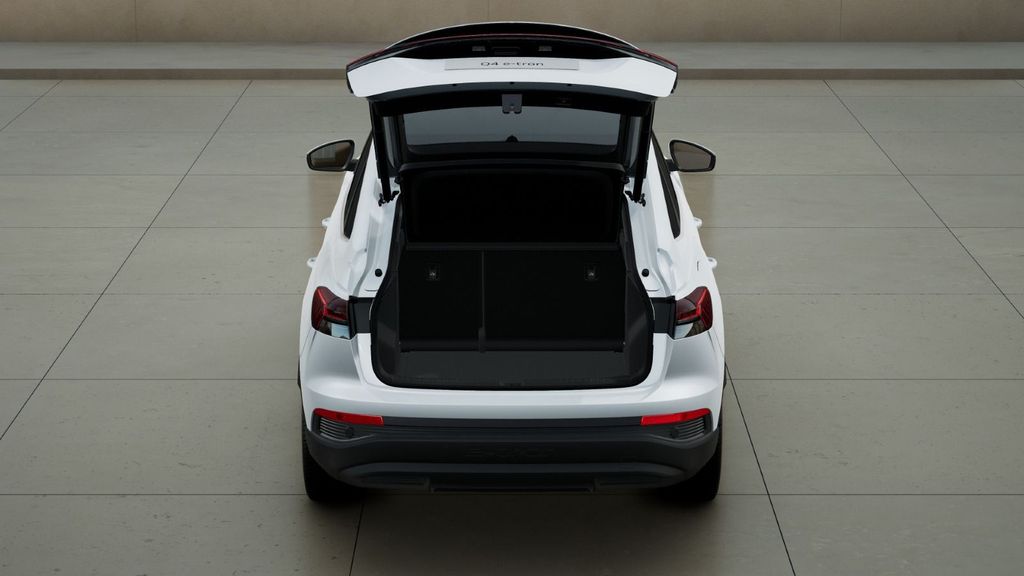 Audi Q4 e-tron 2025