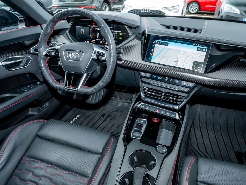 Audi e-tron 2022