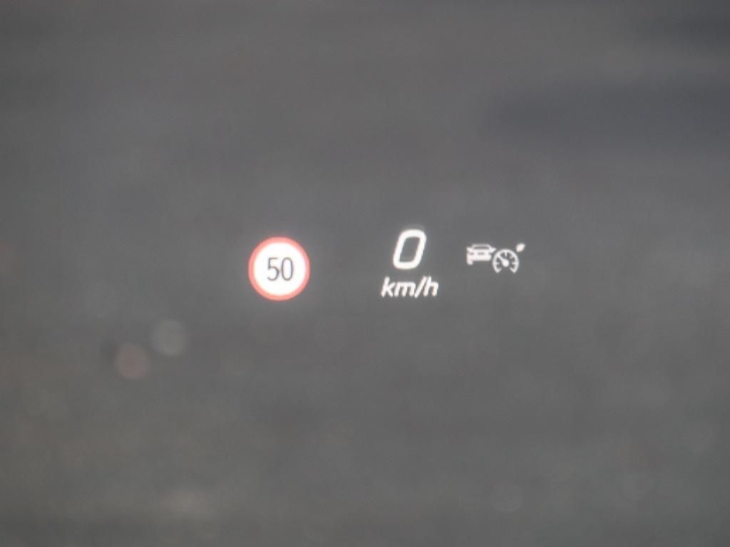 Mercedes-Benz CLA 350 2025