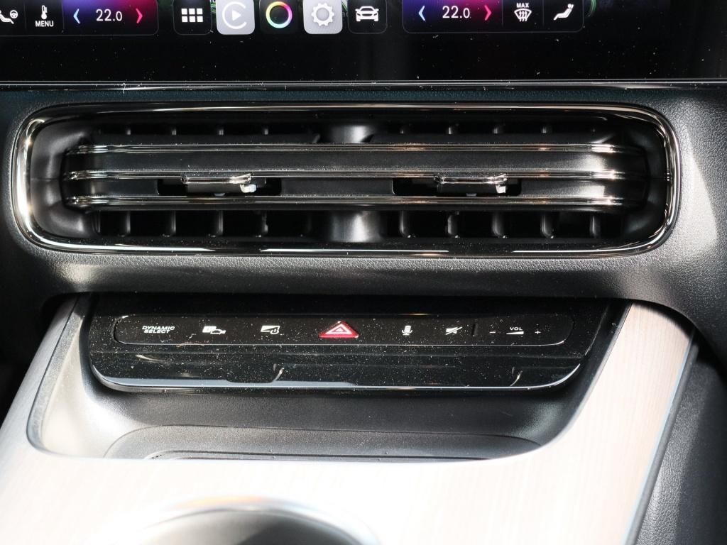 Mercedes-Benz CLA 350 2025