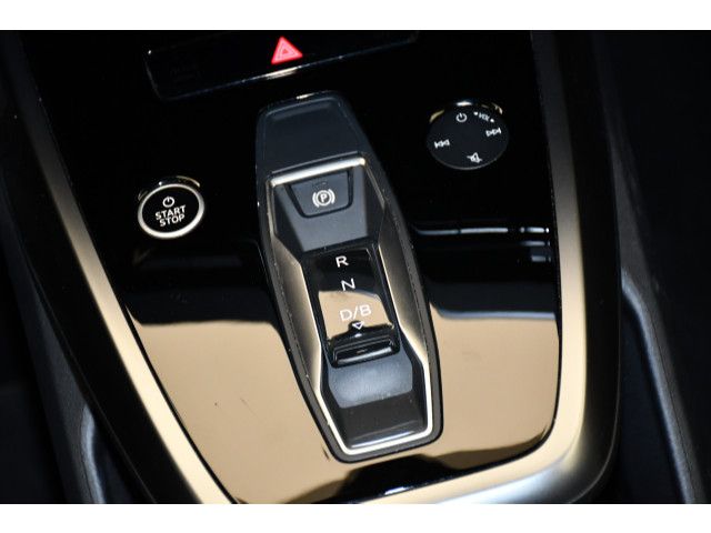 Audi Q4 e-tron 2025