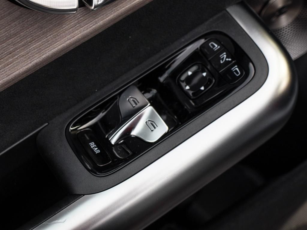 Mercedes-Benz CLA 350 2025