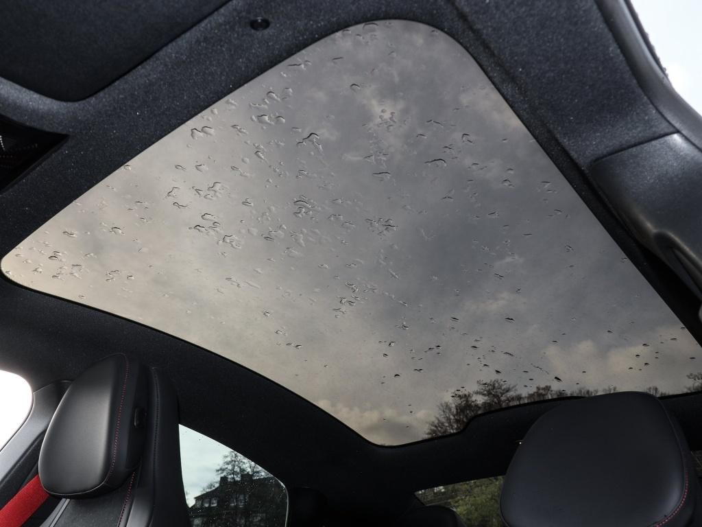 Mercedes-Benz CLA 350 2025