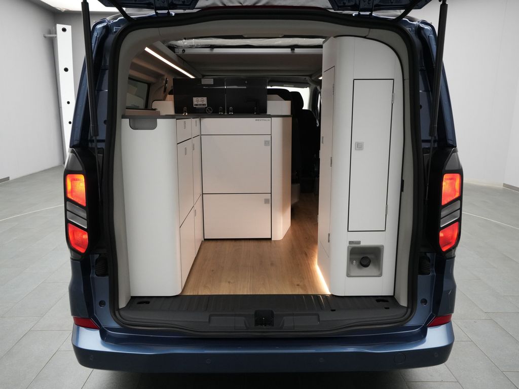 Ford Tourneo Custom 2025