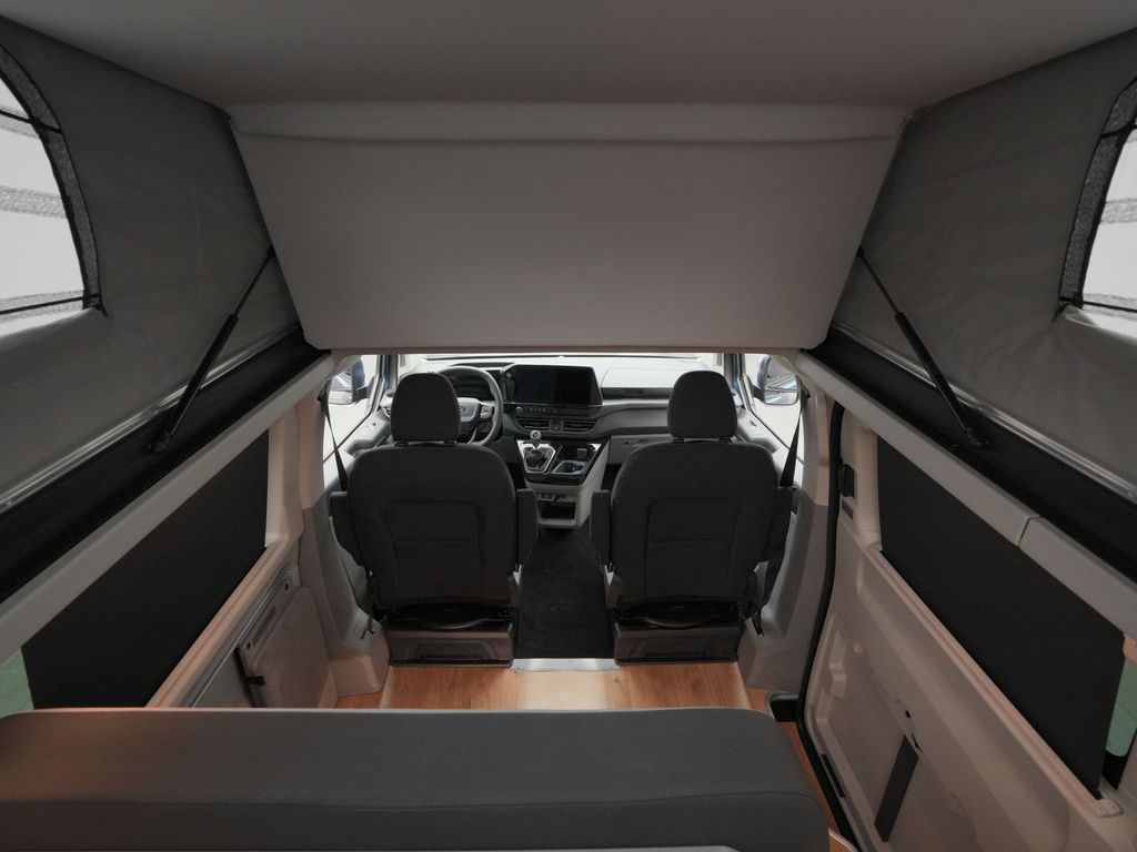 Ford Tourneo Custom 2025