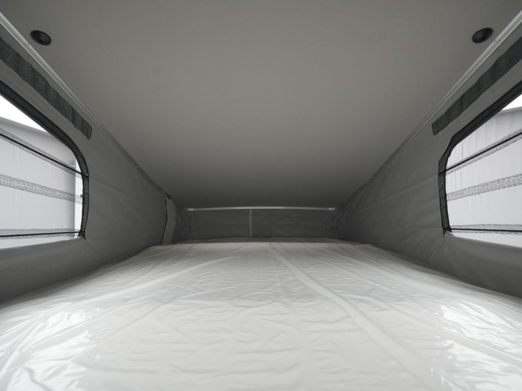 Ford Tourneo Custom 2025