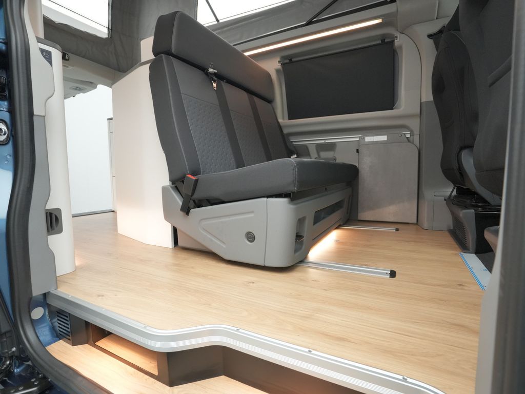 Ford Tourneo Custom 2025