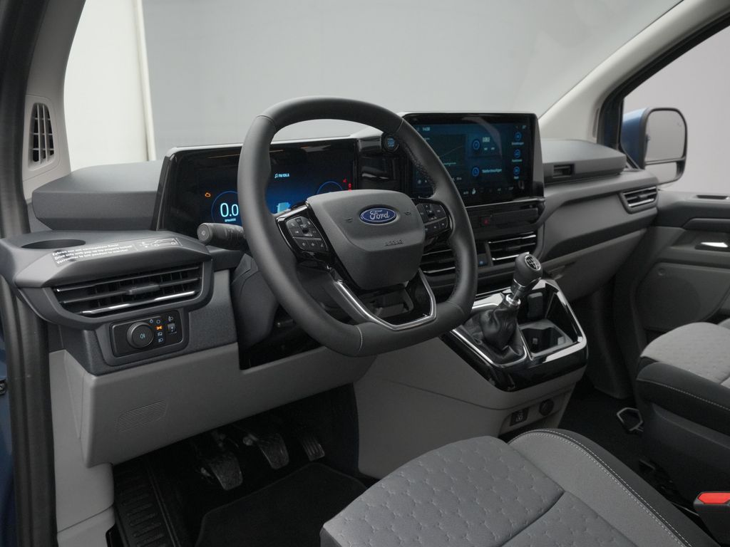 Ford Tourneo Custom 2025