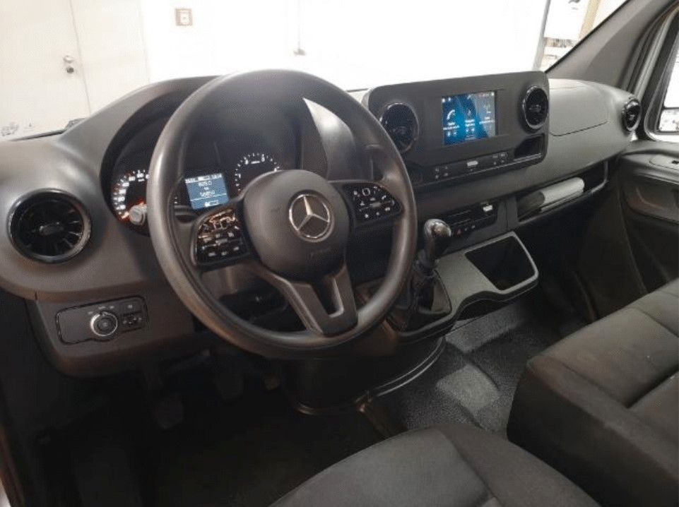 Mercedes-Benz Sprinter 2023