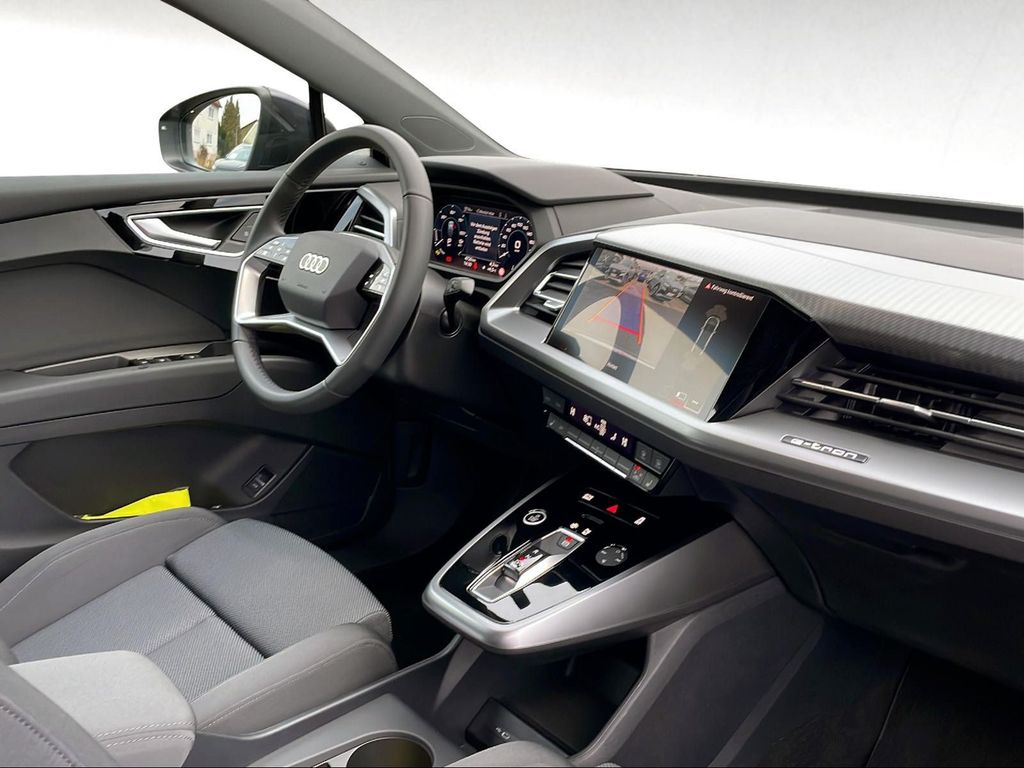 Audi Q4 e-tron 2025