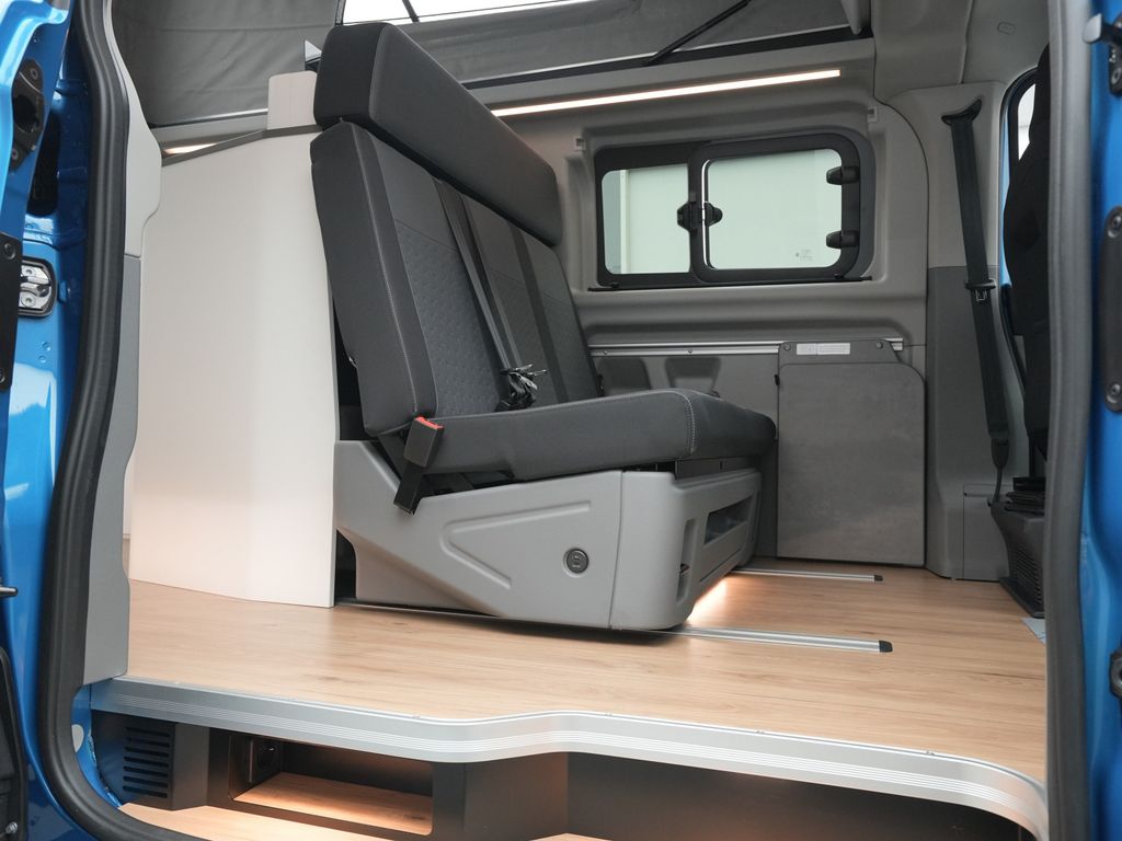 Ford Tourneo Custom 2025