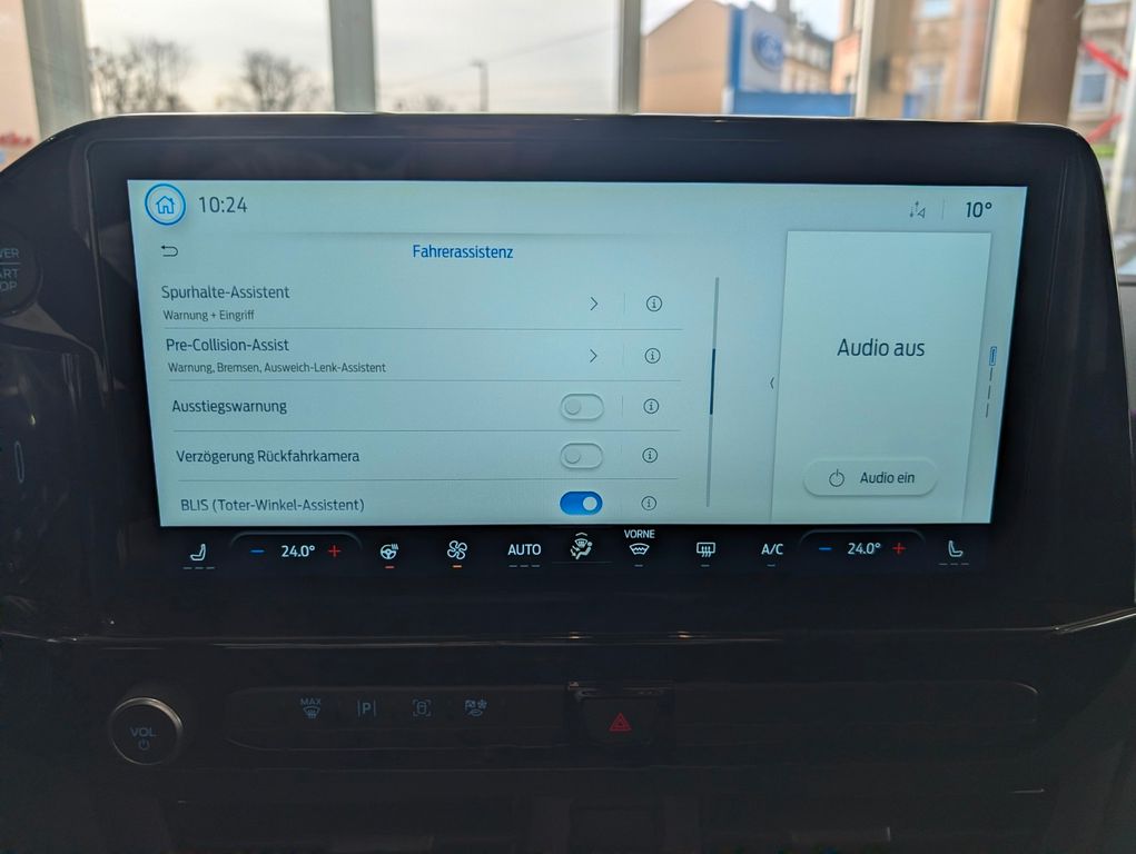 Ford Tourneo Custom 2025