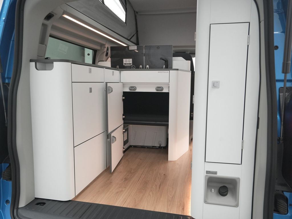 Ford Tourneo Custom 2025