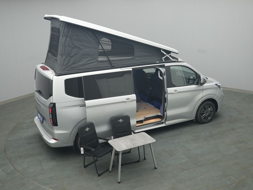 Ford Tourneo Custom 2025