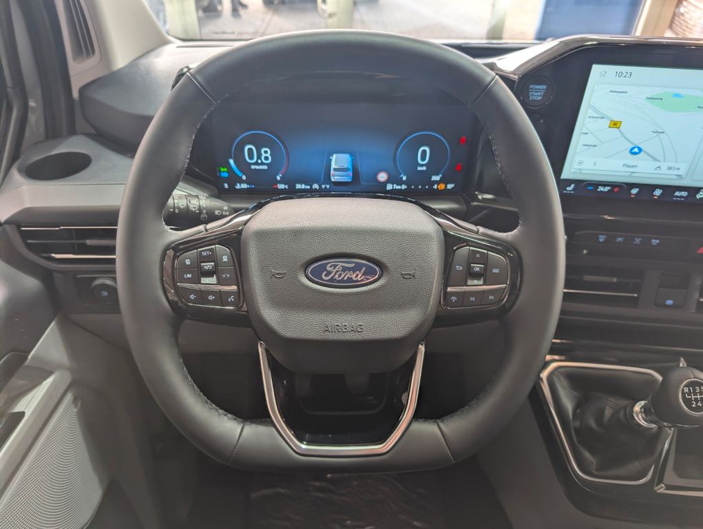 Ford Tourneo Custom 2025