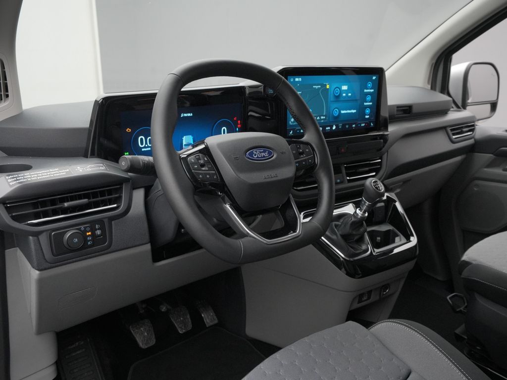 Ford Tourneo Custom 2025