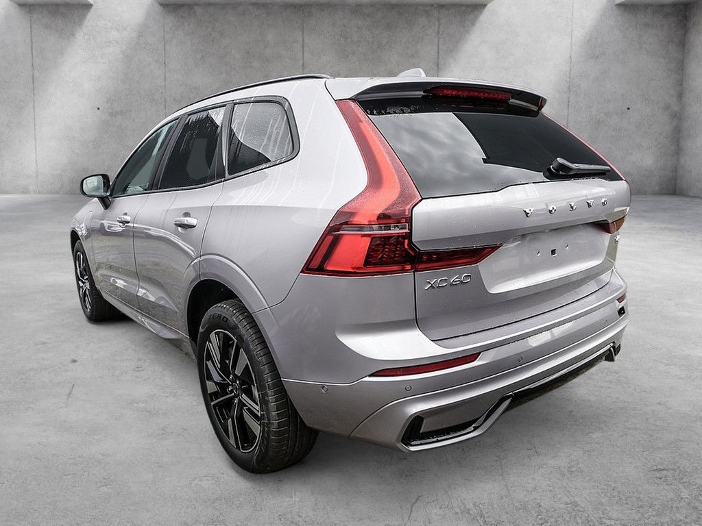Volvo XC60 2025