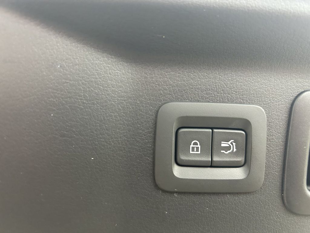 Mazda CX-80 2025