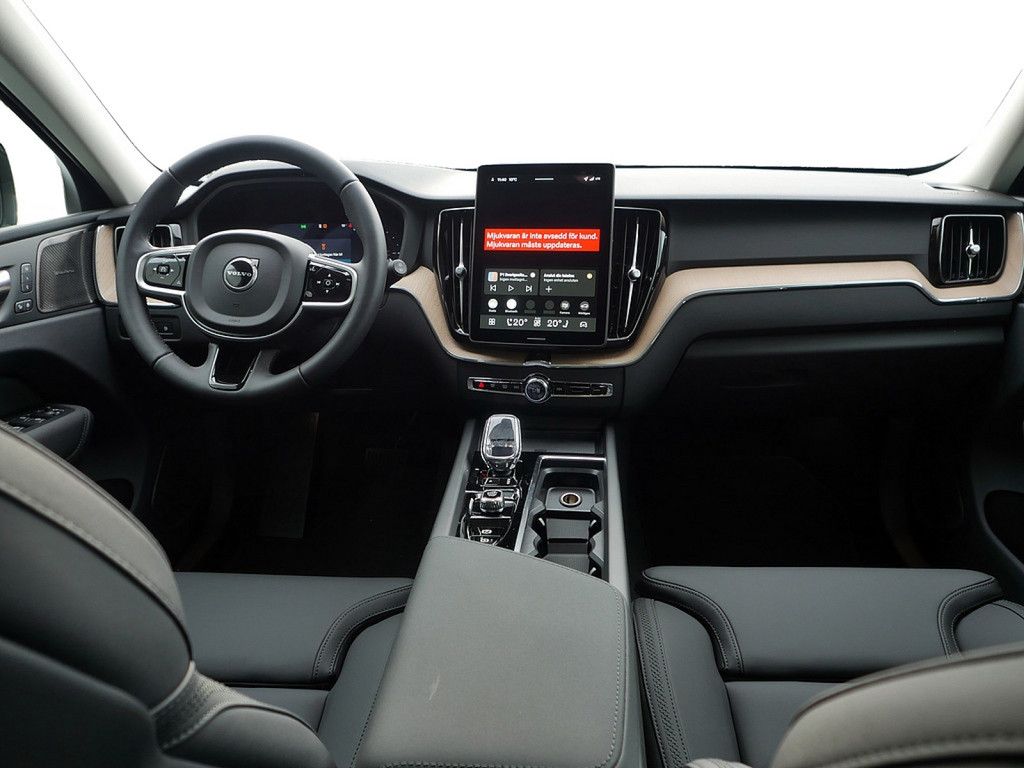 Volvo XC60 2025