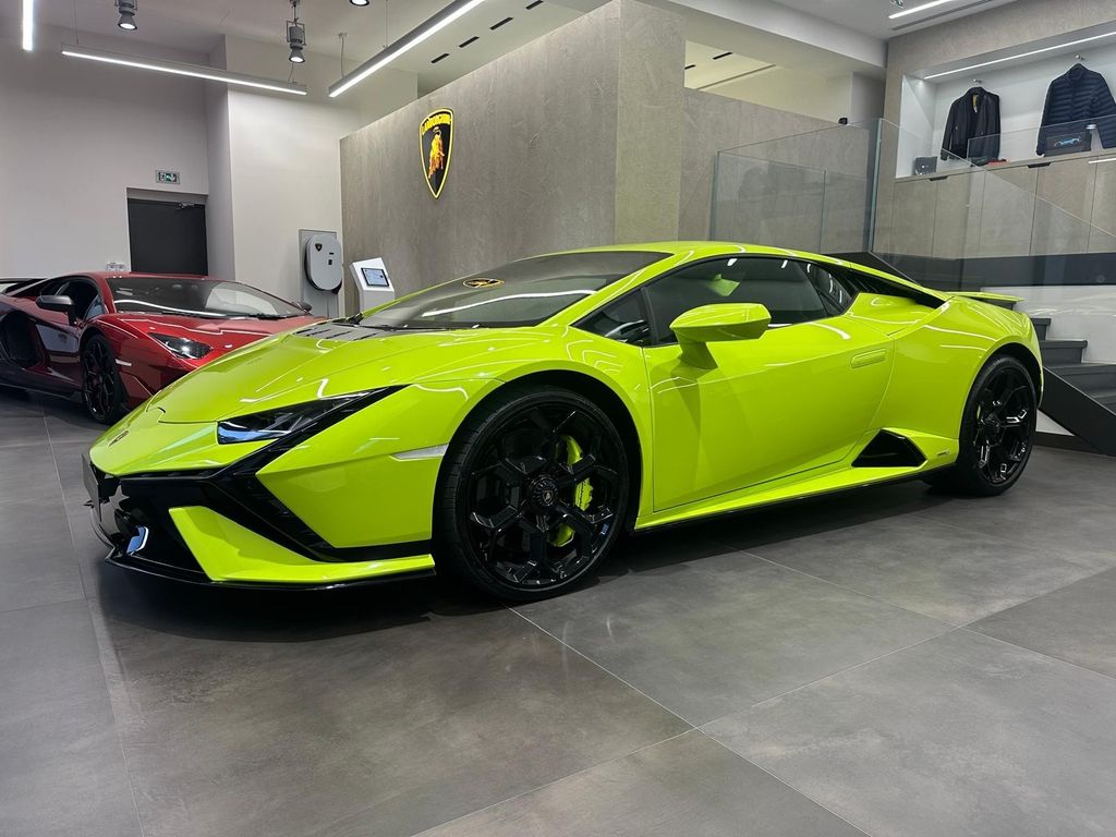 Lamborghini Huracán 2023