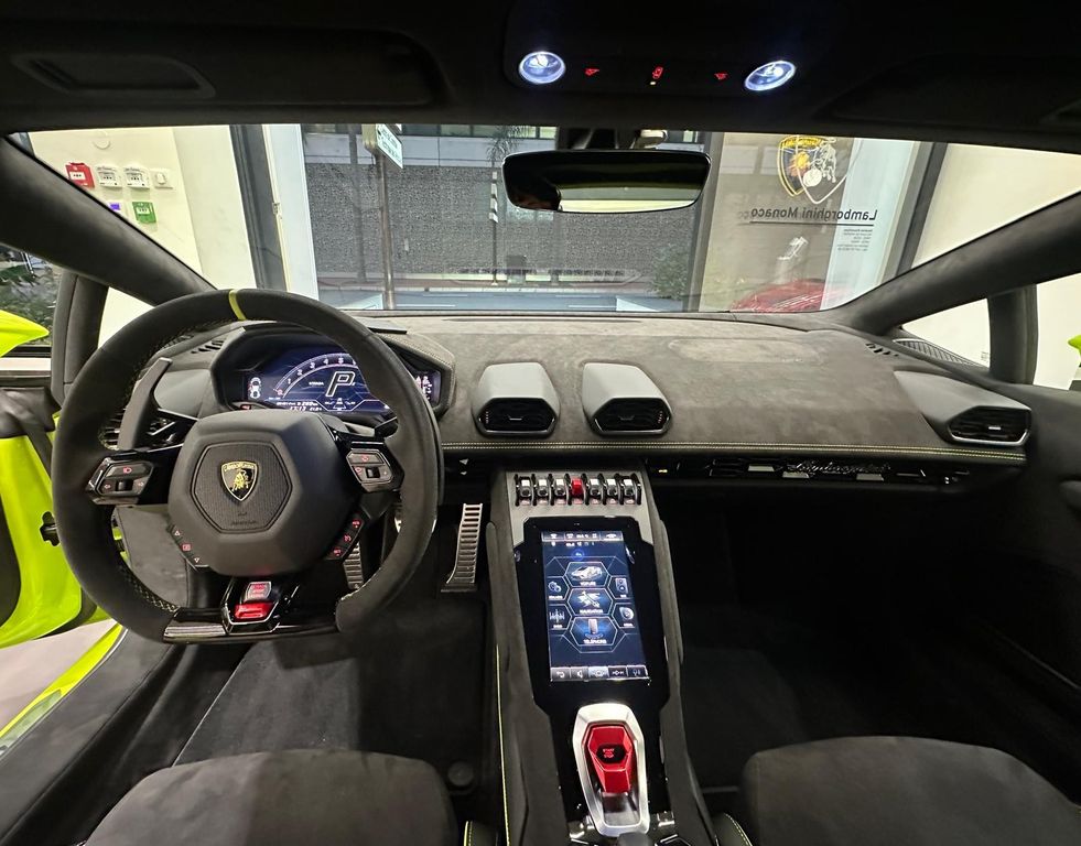 Lamborghini Huracán 2023