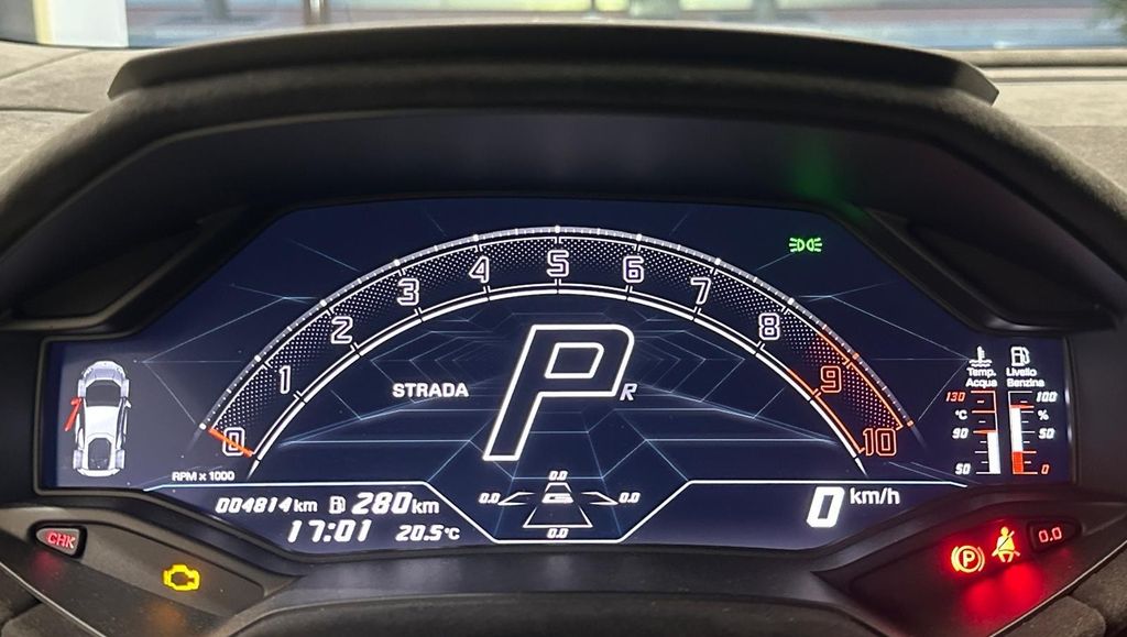 Lamborghini Huracán 2023