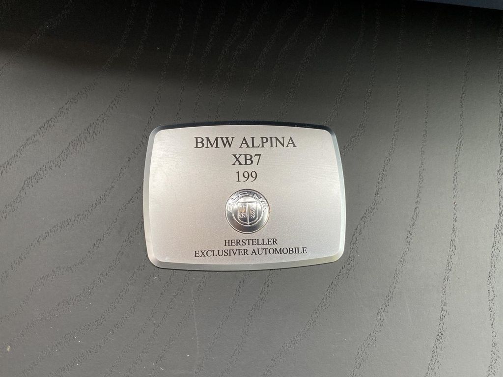 ALPINA XB7 2022